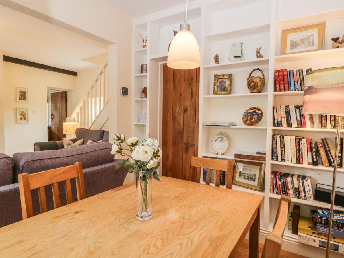 Mulberry Cottage Грейндж-овер-Сандс Экстерьер фото
