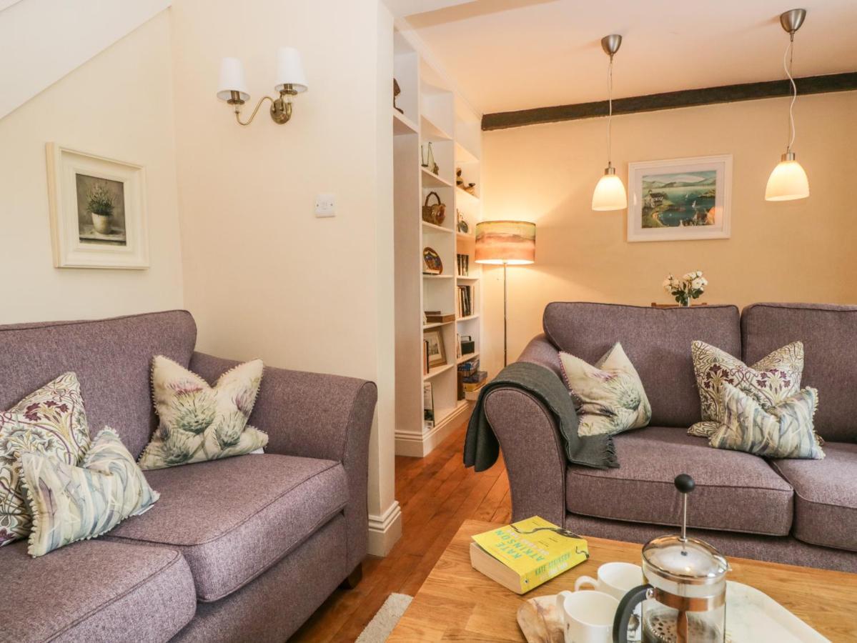 Mulberry Cottage Грейндж-овер-Сандс Экстерьер фото