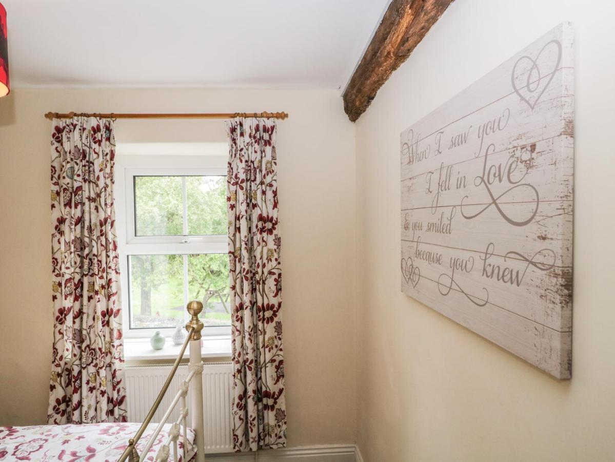 Mulberry Cottage Грейндж-овер-Сандс Экстерьер фото